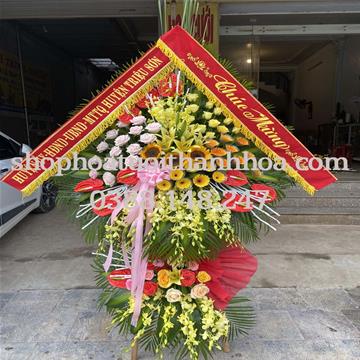 Kệ chúc mừng 21